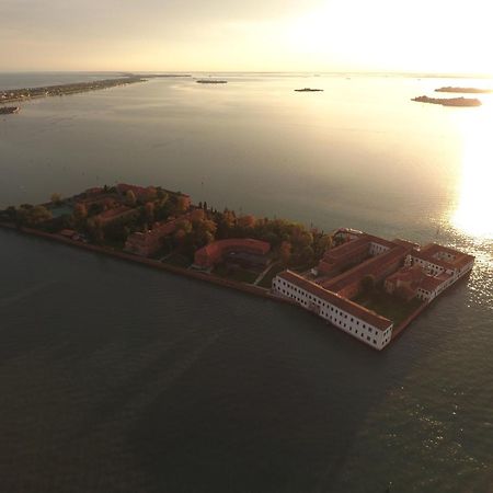 Isola Di San Servolo - Centro Soggiorno Venedig Exterior foto